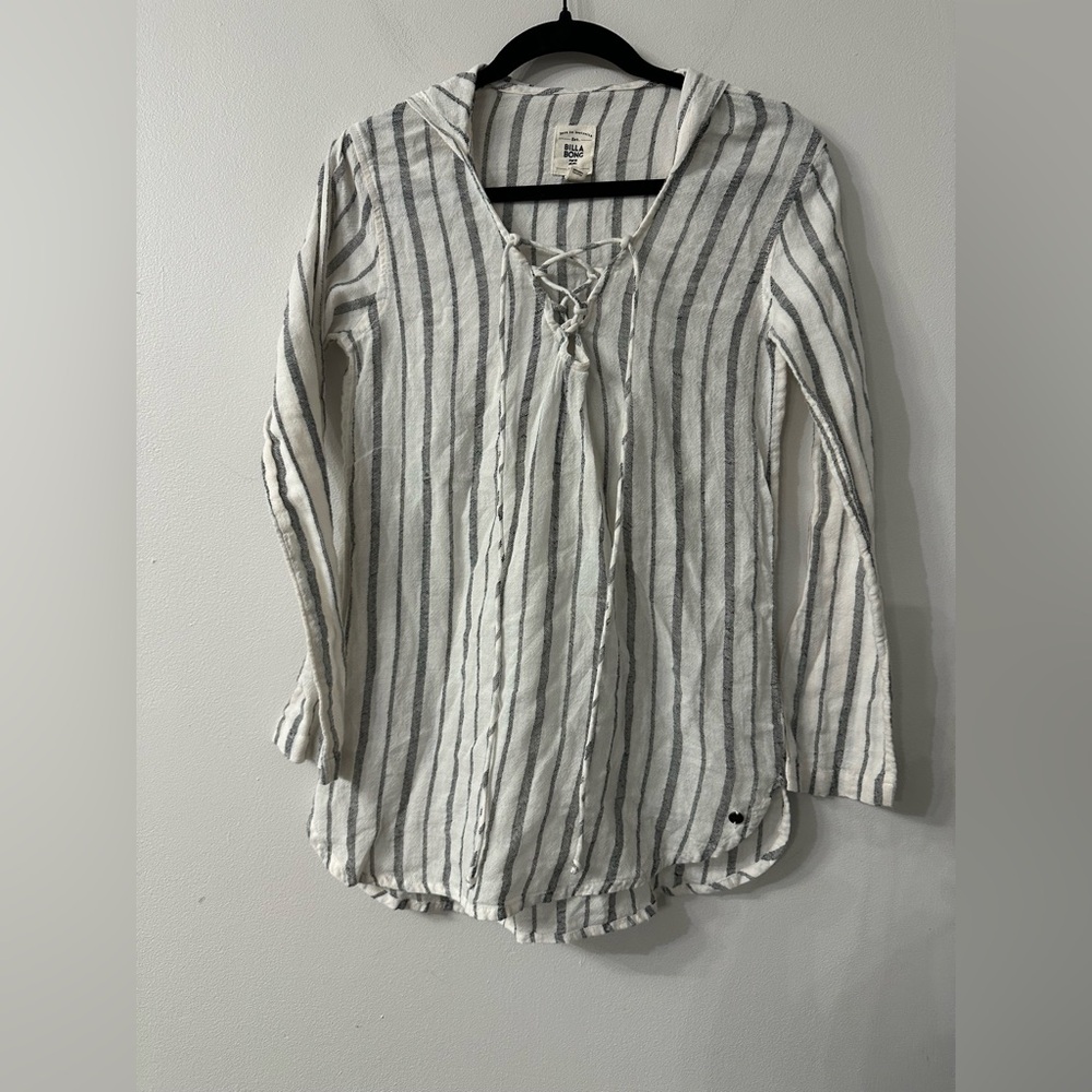 Billabong Striped Lace-Up Tunic in Cream and Gray